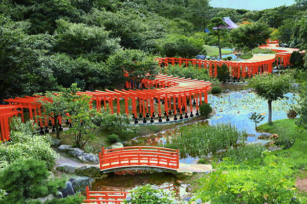 Takayama Inari Jinja (Tsugaru, Aomori)